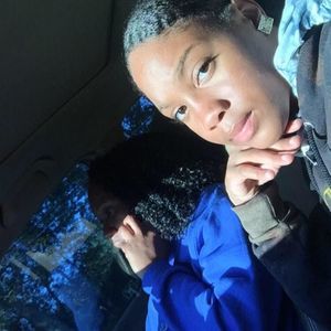 Meet your Posher, Tniya